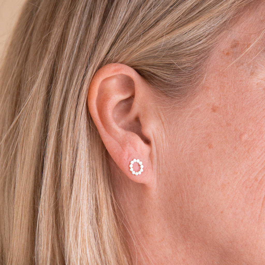 Small Circle Dot Silver Earrings