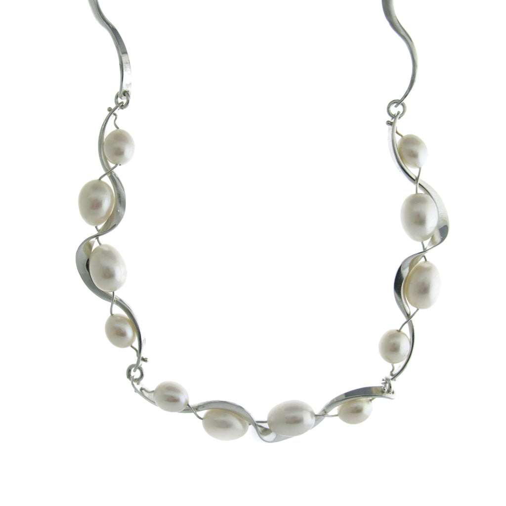 Freshwater Pearl Ruffle Necklace