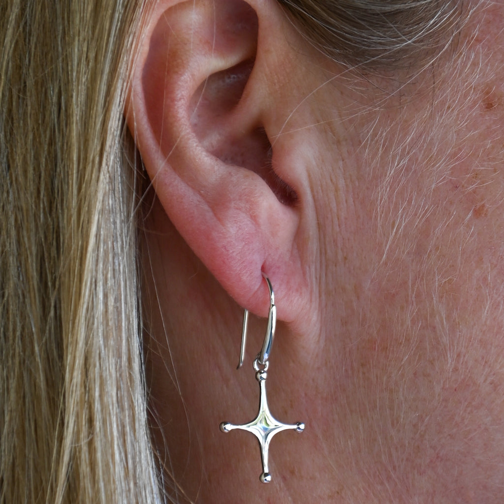 Single Mid-Century Modern Star Earring
